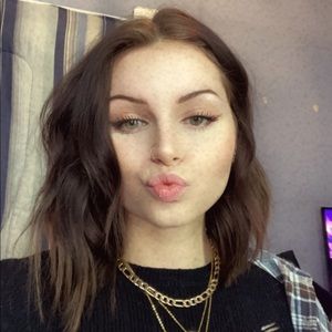 Meet your Posher, Bri